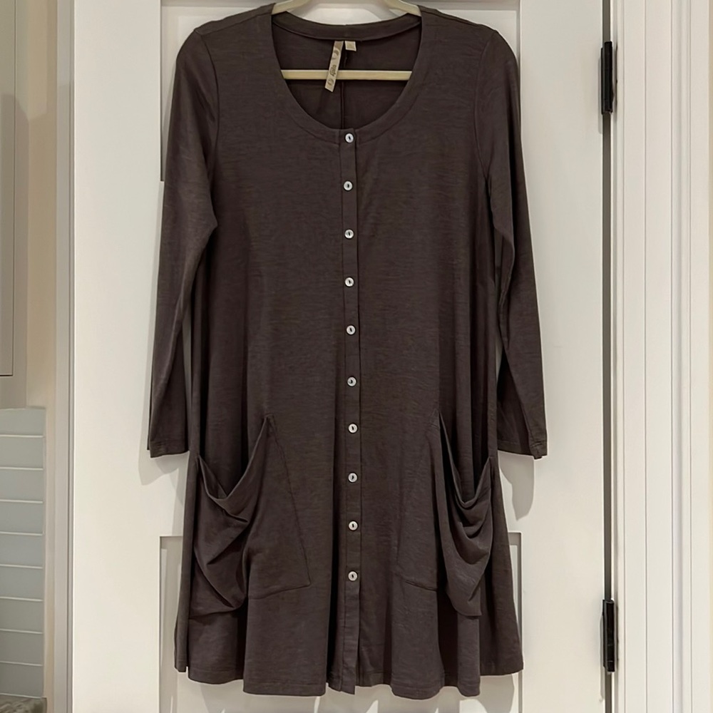 Comfy USA flowy top